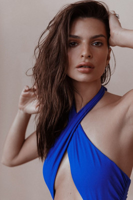 Emily Ratajkowski pic #1111721