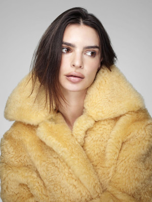 photo 6 in Emily Ratajkowski gallery [id1280414] 2021-11-14 00:00:00