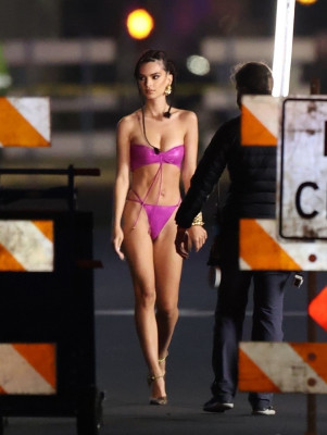 Emily Ratajkowski pic #1268303
