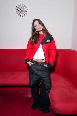 photo 19 in Ratajkowski gallery [id1369770] 2025-04-15 00:00:00