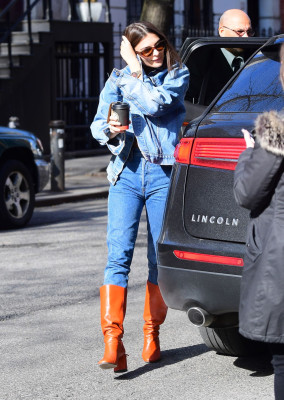 Emily Ratajkowski pic #1021155