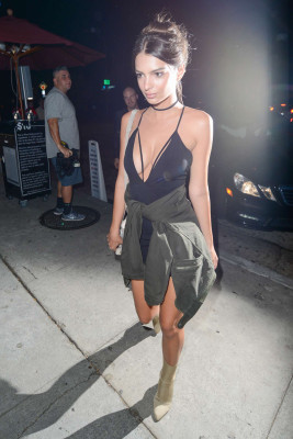Emily Ratajkowski pic #869084