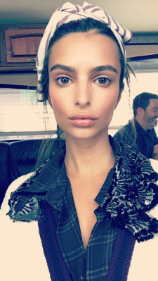 Emily Ratajkowski pic #870588