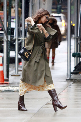 Emily Ratajkowski pic #1021206