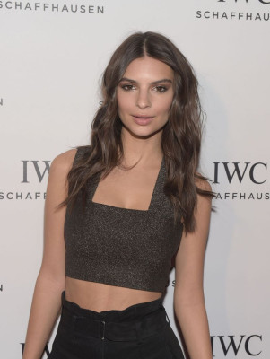 photo 19 in Emily Ratajkowski gallery [id816828] 2015-12-03 00:00:00