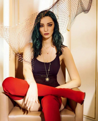 photo 13 in Emma Dumont gallery [id1193510] 2019-12-05 00:00:00