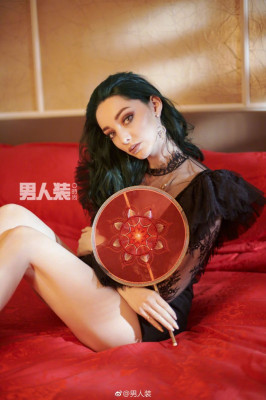 photo 20 in Emma Dumont gallery [id1193503] 2019-12-05 00:00:00
