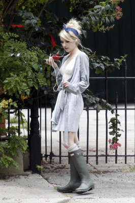 Emma Roberts pic #783788