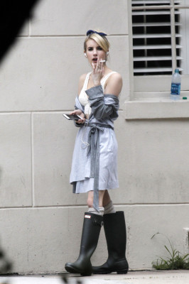 Emma Roberts pic #783790