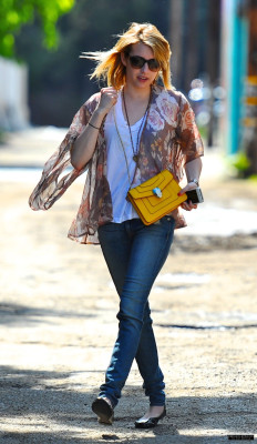 Emma Roberts pic #485074