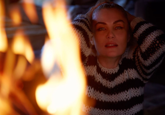 Emmanuelle Seigner pic #1234643