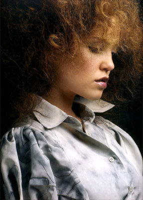 photo 7 in Erika Christensen gallery [id310709] 2010-11-29 00:00:00