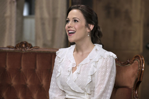 Erin Krakow pic #1211137