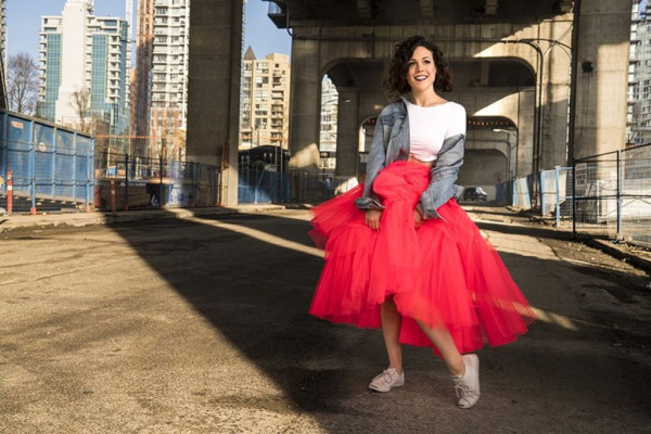 Erin Krakow pic #1059384