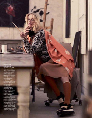 Esther De Jong pic #1214747