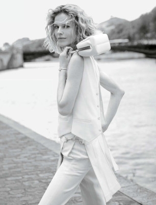 photo 3 in Eva Herzigova gallery [id1331175] 2023-08-04 00:00:00