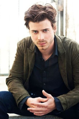 Francois Arnaud pic #624673