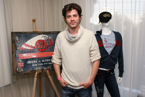 Francois Arnaud pic #702017