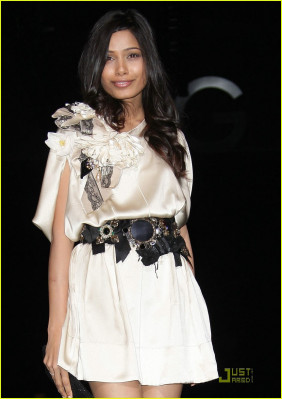 Freida Pinto pic #138414