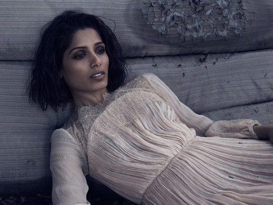 Freida Pinto pic #770384