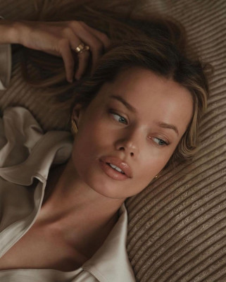 photo 10 in Frida Aasen gallery [id1353490] 2024-07-04 00:00:00