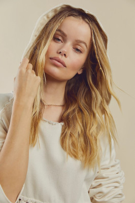 photo 13 in Frida Aasen gallery [id1350301] 2024-05-22 00:00:00