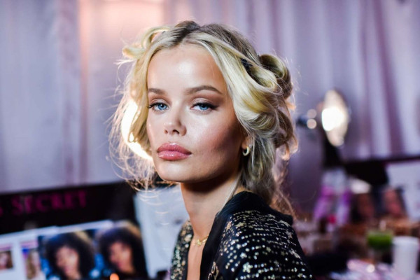 photo 27 in Frida Aasen gallery [id1082736] 2018-11-12 00:00:00