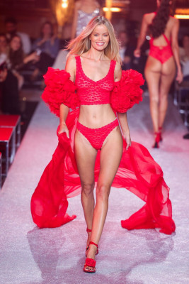 photo 5 in Frida Aasen gallery [id1351340] 2024-06-03 00:00:00