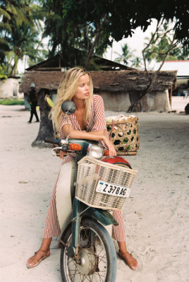 photo 9 in Frida Aasen gallery [id1284156] 2021-12-01 00:00:00