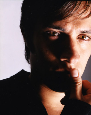 Gael Garcia Bernal pic #184255