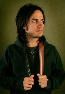 Gael Garcia Bernal pic #240474