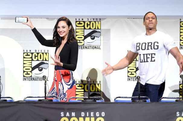 Gal Gadot pic #867571