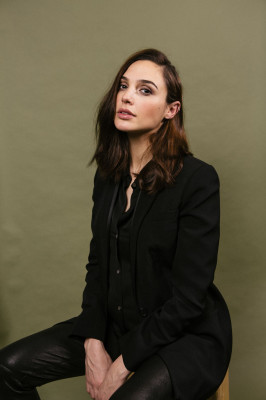 Gal Gadot pic #954080