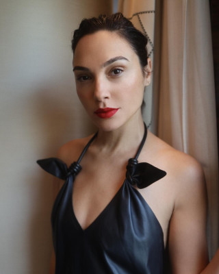 Gal Gadot pic #1363738