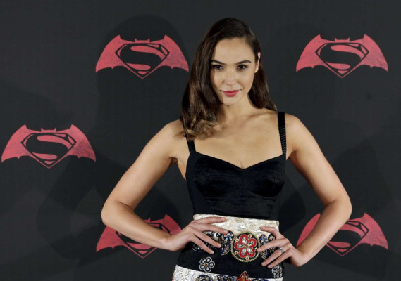 Gal Gadot pic #842359