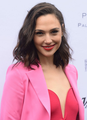 Gal Gadot pic #995409