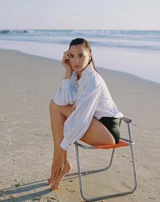 Gal Gadot pic #1236533