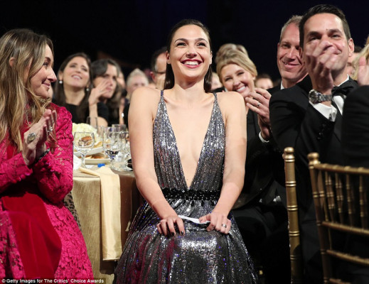 Gal Gadot pic #997952