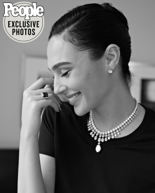 Gal Gadot pic #1228371