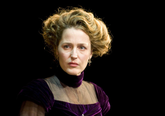 photo 23 in Gillian Anderson gallery [id157702] 2009-05-25 00:00:00