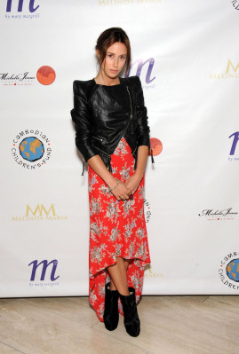 Gillian Zinser pic #483833