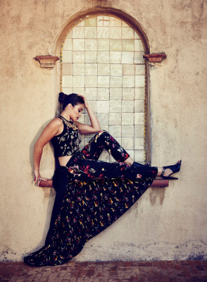 Gina Rodriguez pic #858691