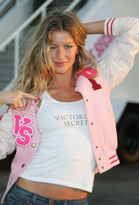 Gisele Bundchen pic #386004