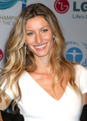 Gisele Bundchen pic #378481