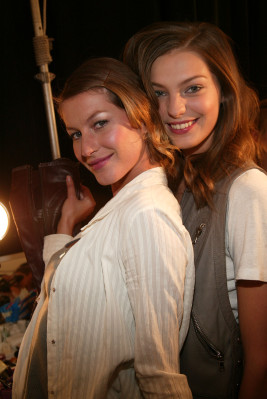 Gisele Bundchen pic #390142