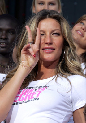 Gisele Bundchen pic #471456