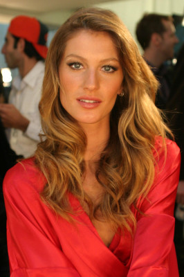 Gisele Bundchen pic #136790