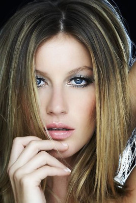 photo 20 in Gisele Bundchen gallery [id172387] 2009-07-17 00:00:00