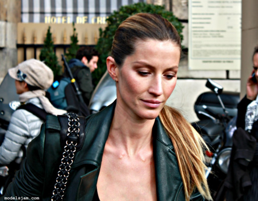 Gisele Bundchen pic #585816