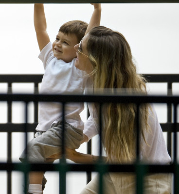Gisele Bundchen pic #494243